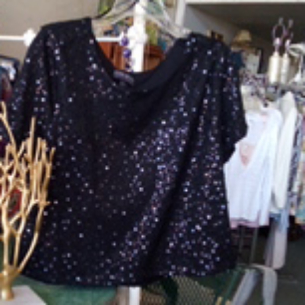 Forever 21 black 2X sequins top